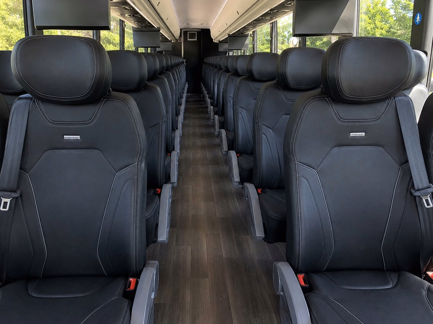 shuttle buses for warner robins wedding venues are easy to book